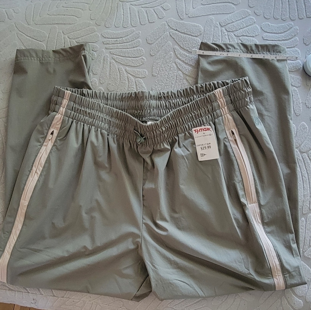 AVALANCHE HIKING PANTS SIZE XL NWT